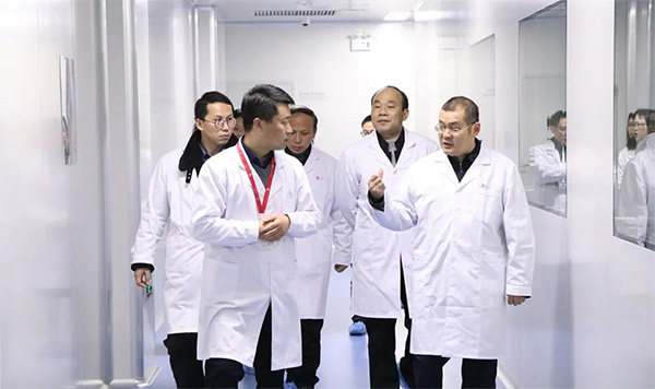 省科技厅监督与诚信处刘高处长率队调研中南源品干细胞科技园！