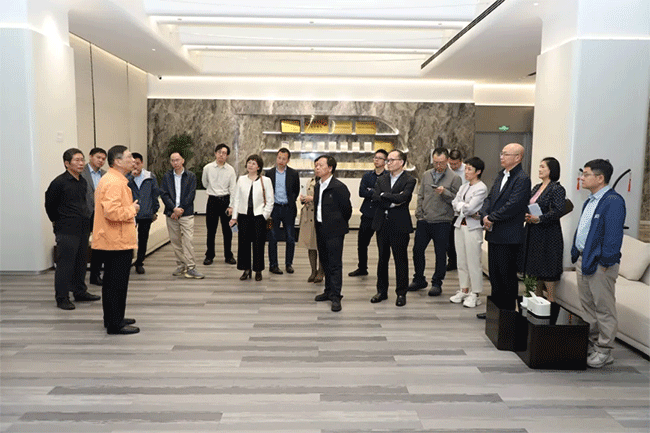 北京湖南企业商会考察团赴源品生物参观交流！